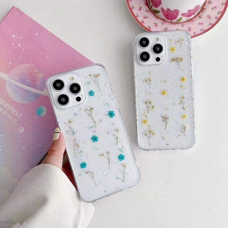 Gypsophila Flowers Pattern TPU Protective Phone Case, For iPhone 16e, For iPhone 16 Pro Max, For iPhone 16 Pro, For iPhone 16 Plus, For iPhone 16, For iPhone 15 Pro Max, For iPhone 15 Pro, For iPhone 15 Plus